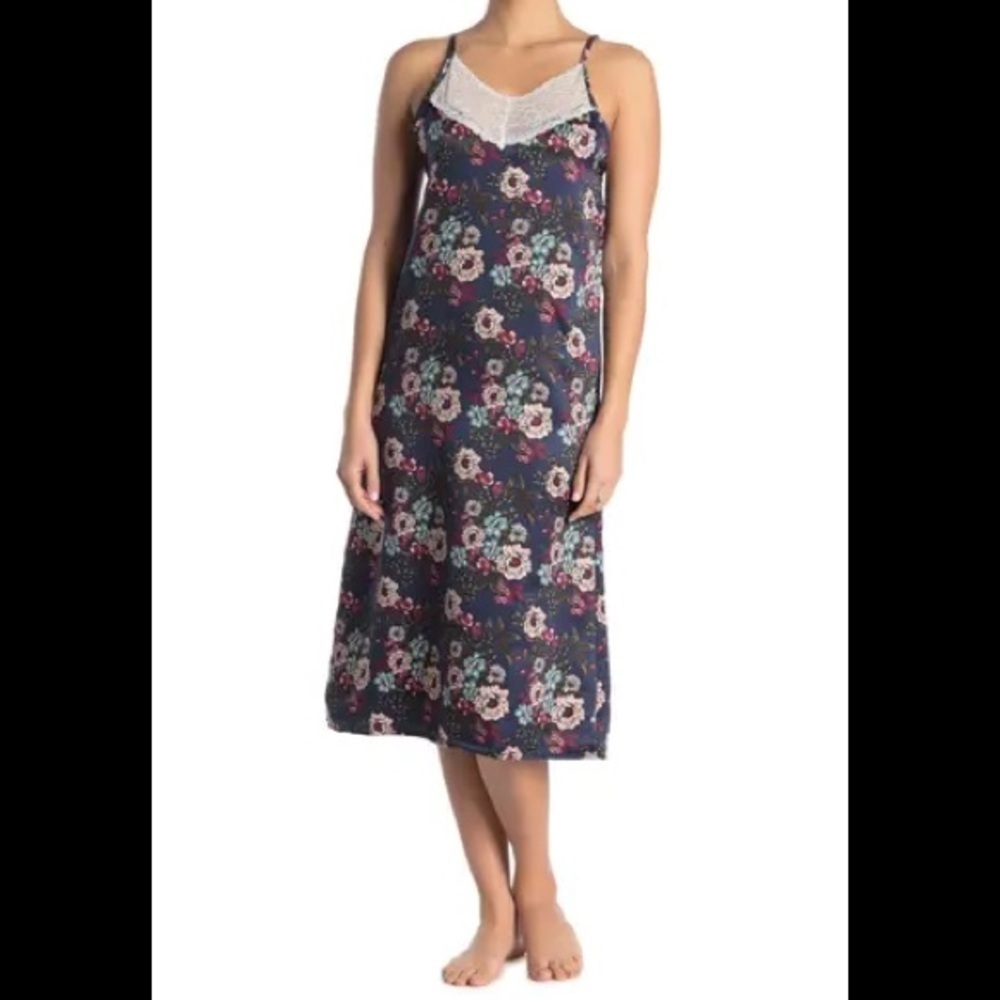 Nanette Lepore Floral Lace Chemise  Nightgown Pajama Navy Sz. L Lacey Detail
